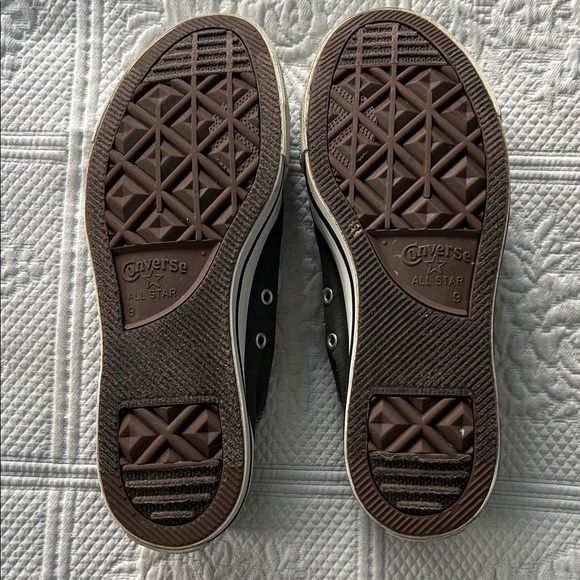 Men’s Canvas Gray and White All Star Sneakers. 9 Women’s 11 - Picture 2 of 5